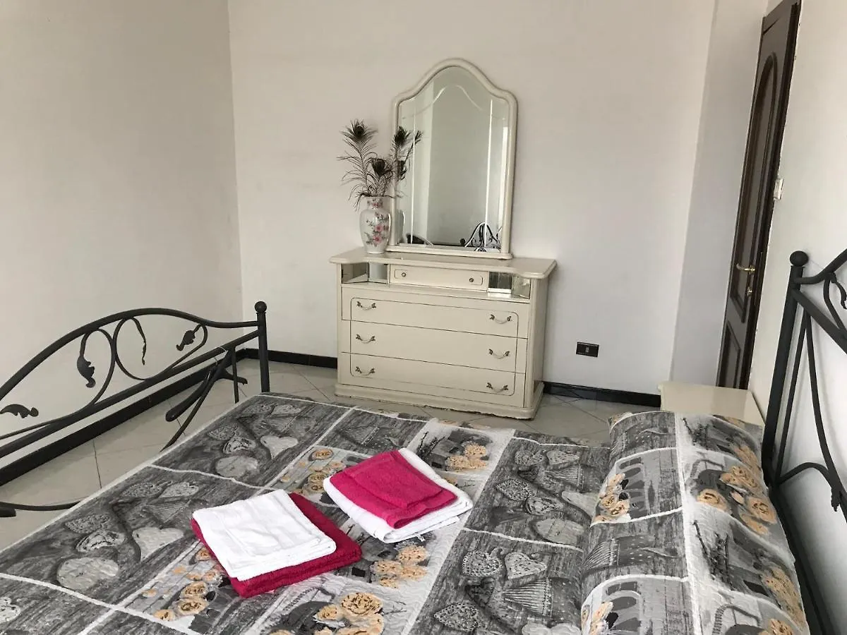 Neapolitan Rooms Italy